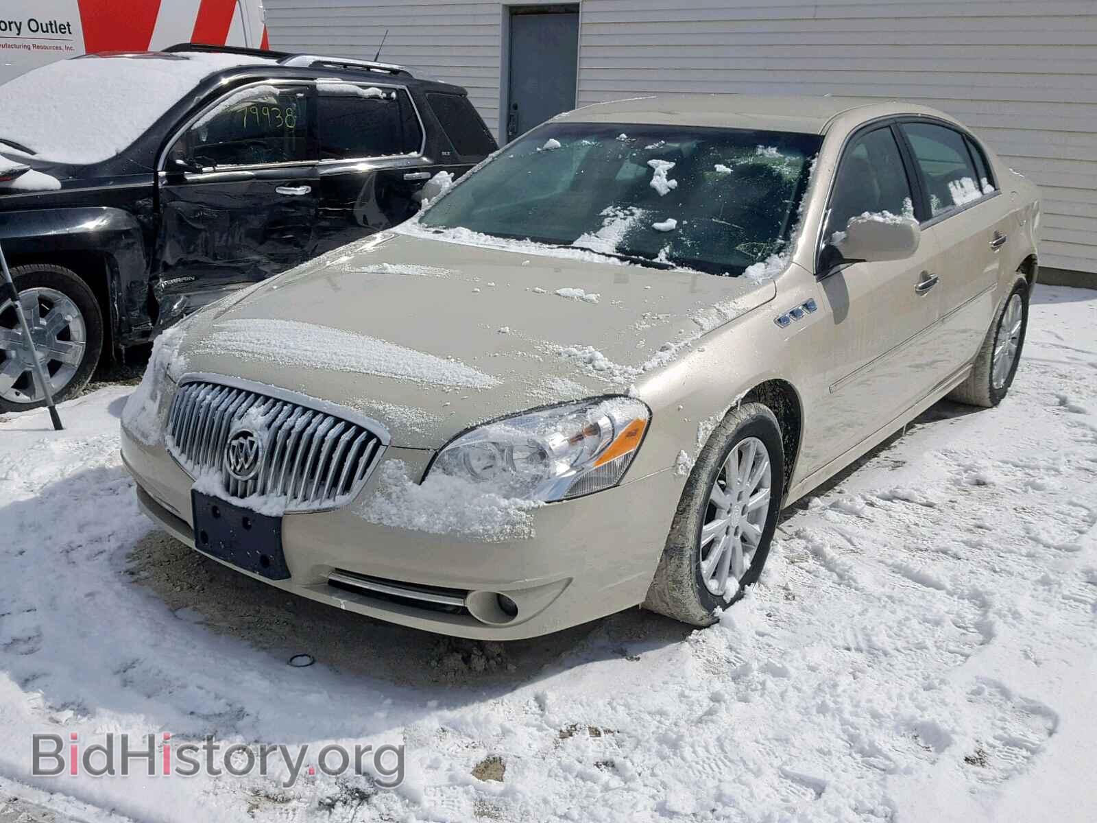 2011 BUICK LUCERNE - VIN: 1G4HC5EM0BU116731 - Фото 2