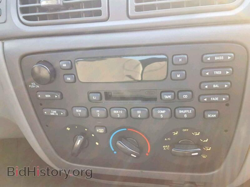 2006 Ford TAURUS (VIN 1FAFP53U36A213793) — photo 9 of 10