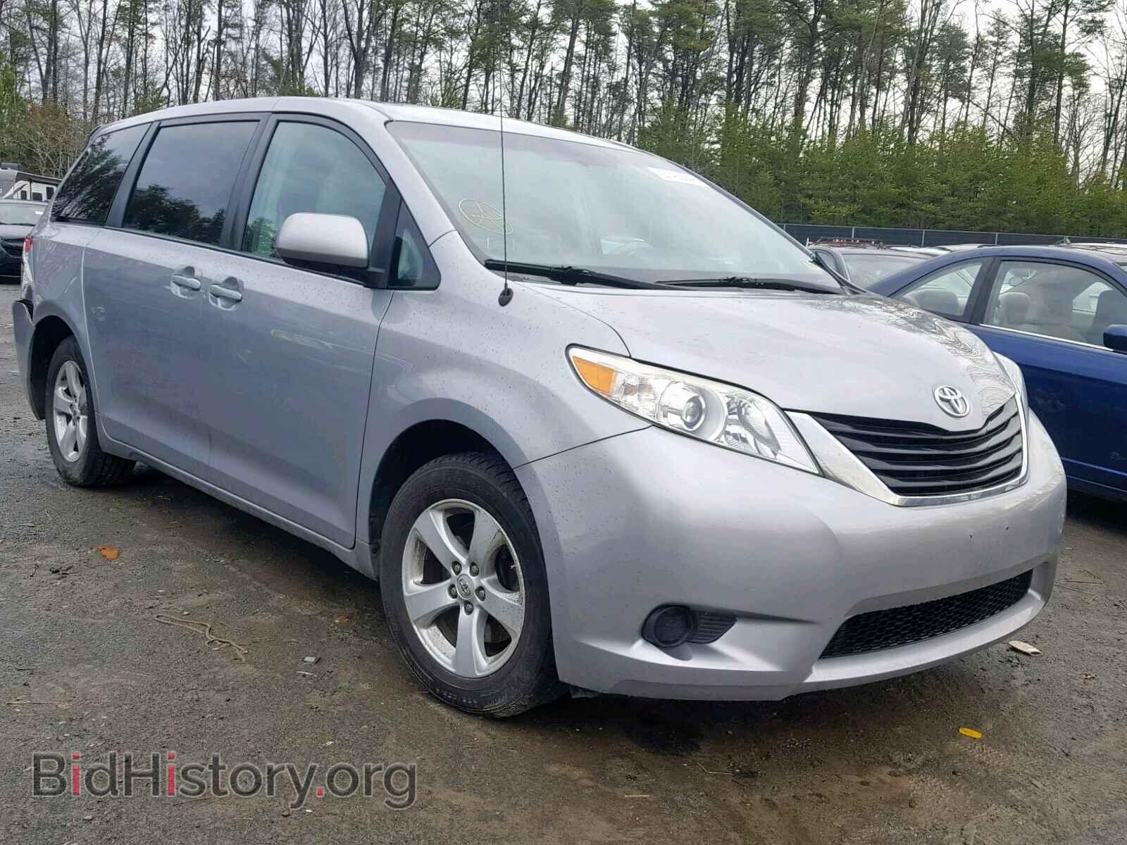 Photo 5TDKA3DC0CS014476 - TOYOTA SIENNA BAS 2012