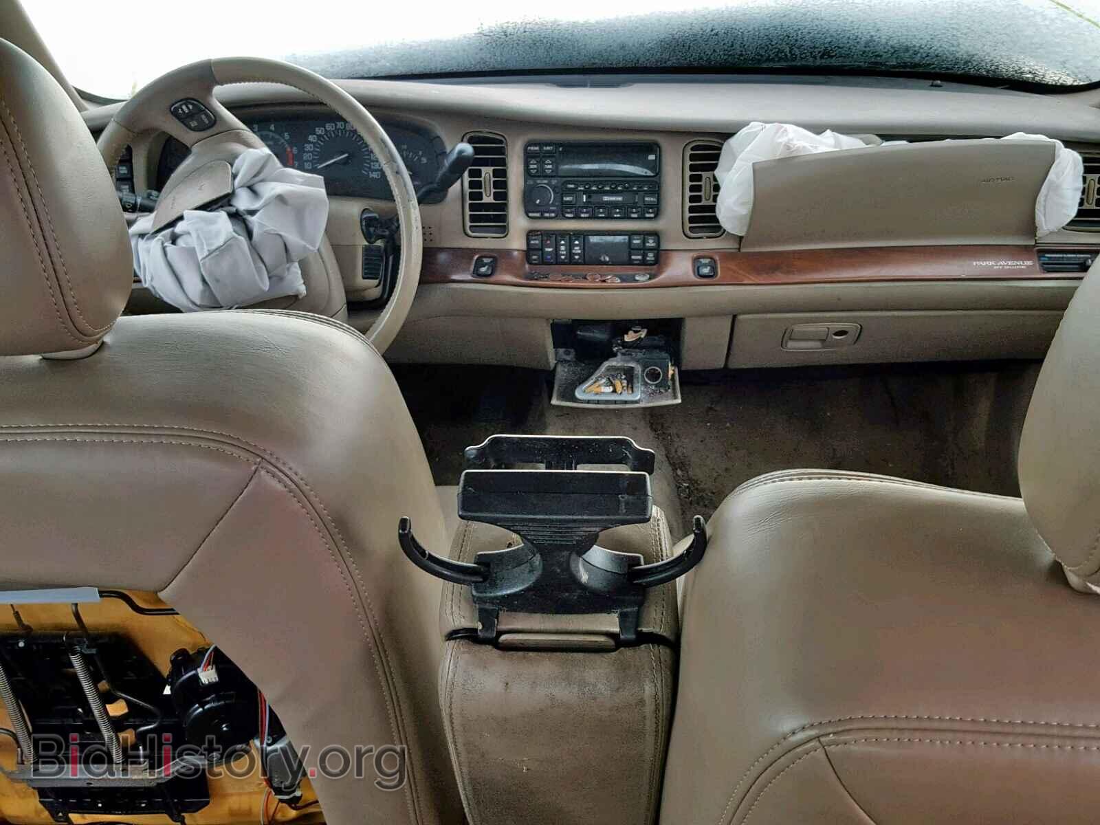2000 BUICK PARK AVE - VIN: 1G4CW54K2Y4229171 - Фото 9