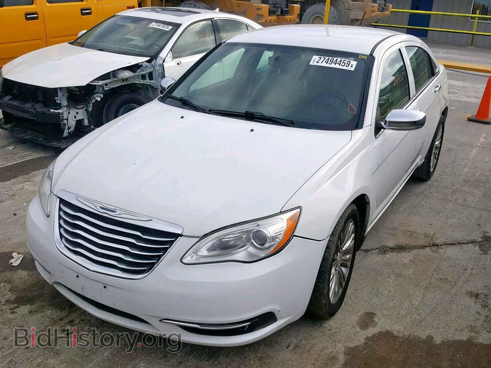2012 CHRYSLER 200 - VIN: 1C3CCBCG0CN255445 - Фото 2