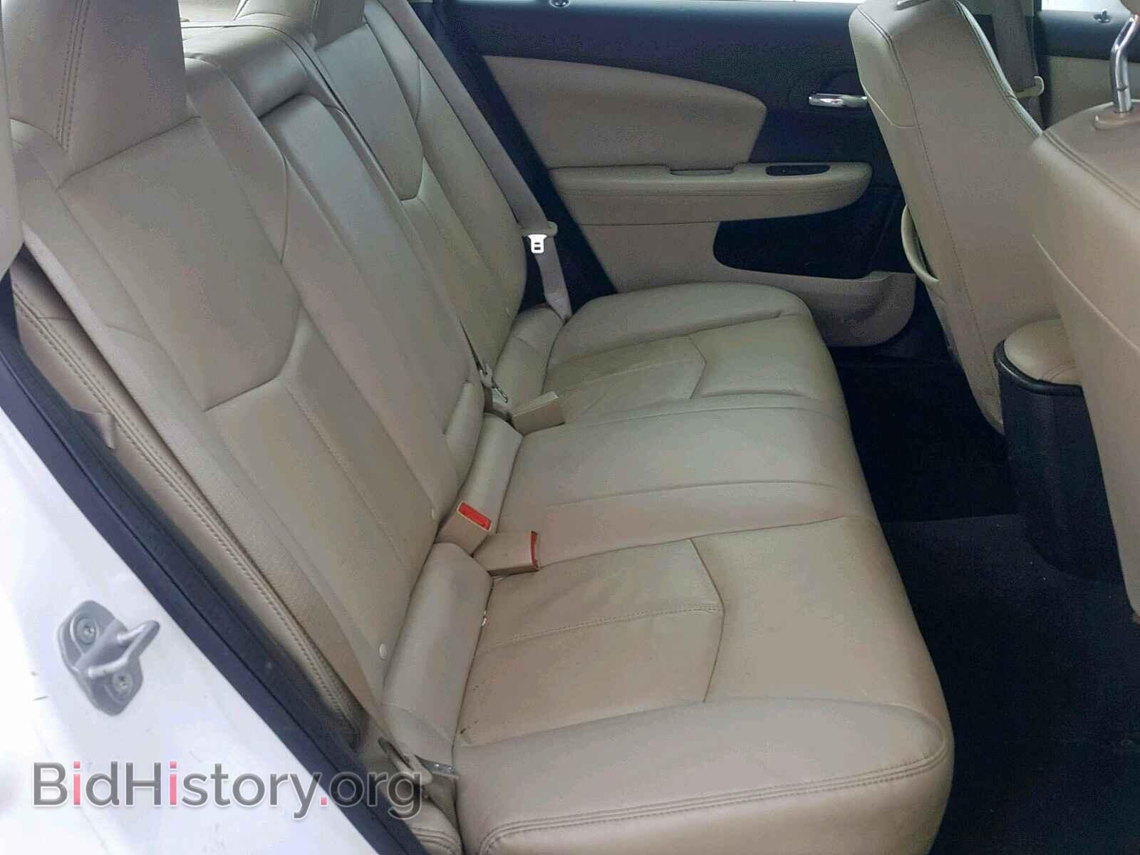 2012 CHRYSLER 200 - VIN: 1C3CCBCG0CN255445 - Фото 6