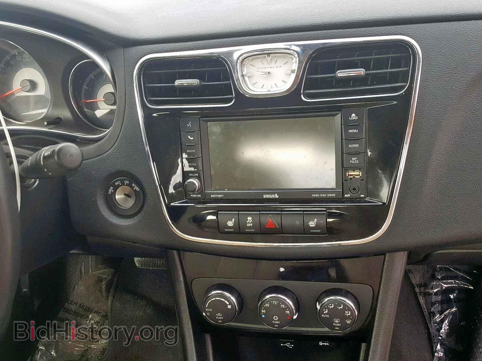 2012 CHRYSLER 200 - VIN: 1C3CCBCG0CN255445 - Фото 9