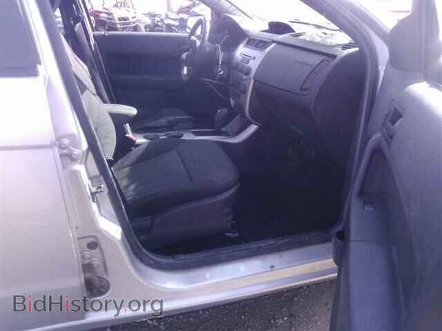 2010 FORD FOCUS - VIN: 1FAHP3FN5AW121484 - Photo 5