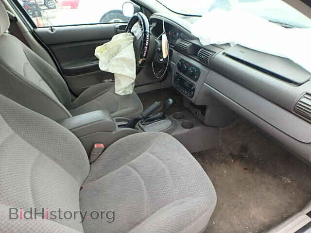 2005 CHRYSLER SEBRING - VIN: 1C3EL46X95N620370 - Фото 5