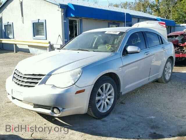 2010 CHRYSLER SEBRING - VIN: 1C3CC5FB2AN207797 - Photo 2