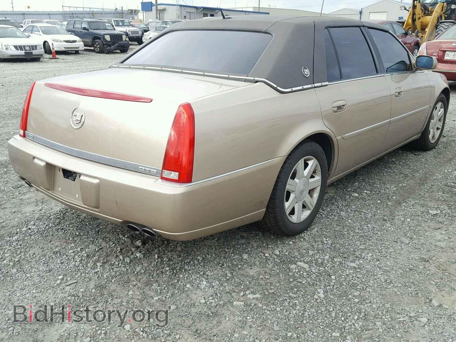2006 CADILLAC DTS - VIN: 1G6KD57Y06U171129 - Photo 4