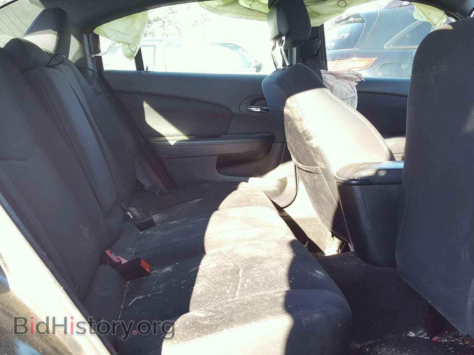 2012 CHRYSLER 200 - VIN: 1C3CCBAB4CN318151 - Фото 6