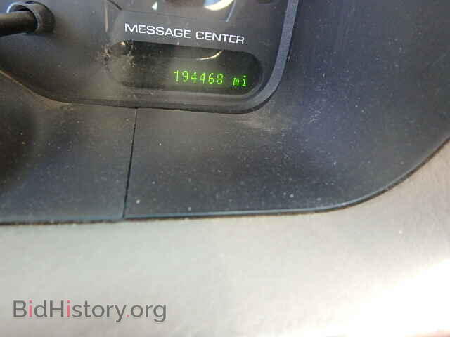 2005 FORD EXPLORER - VIN: 1FMZU64E75UA13702 - Photo 8