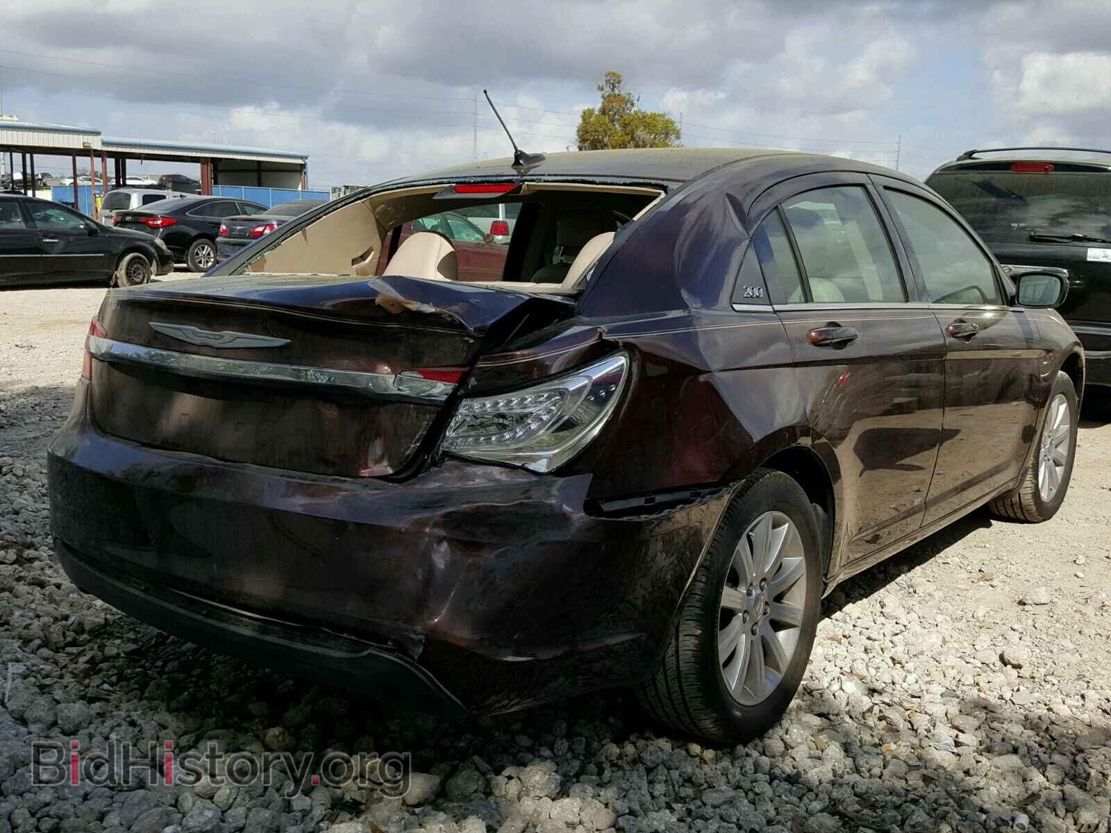 2013 CHRYSLER 200 - VIN: 1C3CCBBB8DN546184 - Фото 4