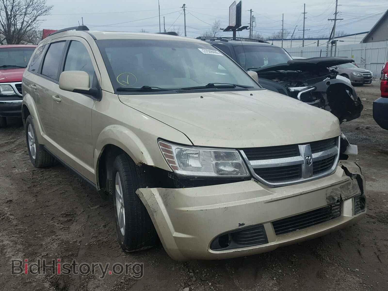 Фотография 3D4PG5FV5AT136710 - DODGE JOURNEY 2010