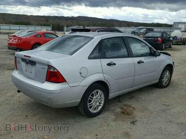 2005 FORD FOCUS - VIN: 1FAFP34N35W215072 - Фото 4