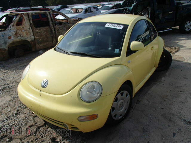 2000 VOLKSWAGEN BEETLE - VIN: 3VWCC21C8YM413007 - Фото 2