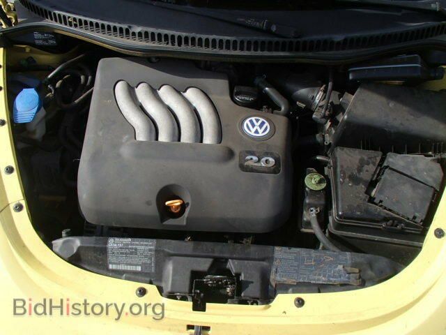 2000 VOLKSWAGEN BEETLE - VIN: 3VWCC21C8YM413007 - Фото 7