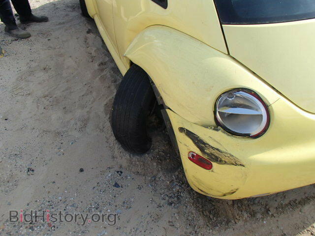 2000 VOLKSWAGEN BEETLE - VIN: 3VWCC21C8YM413007 - Фото 10