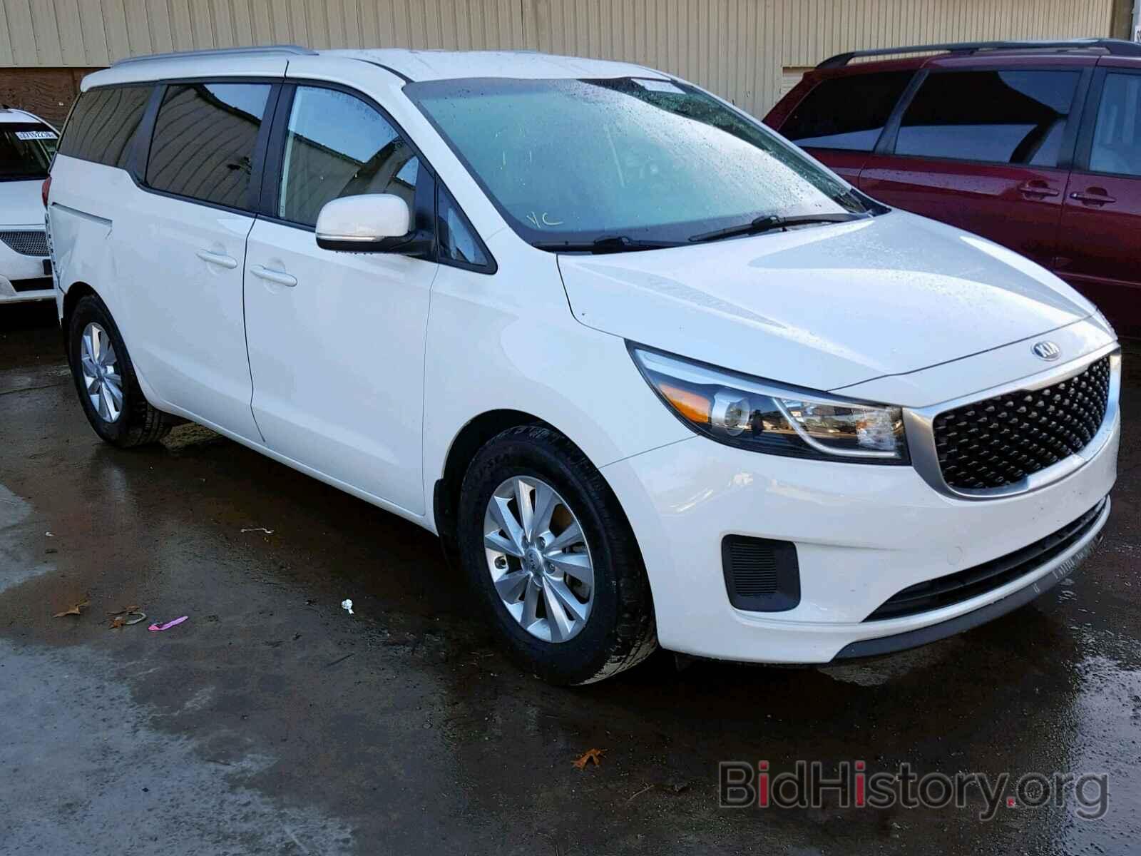 Фотография KNDMB5C10F6020428 - KIA SEDONA LX 2015