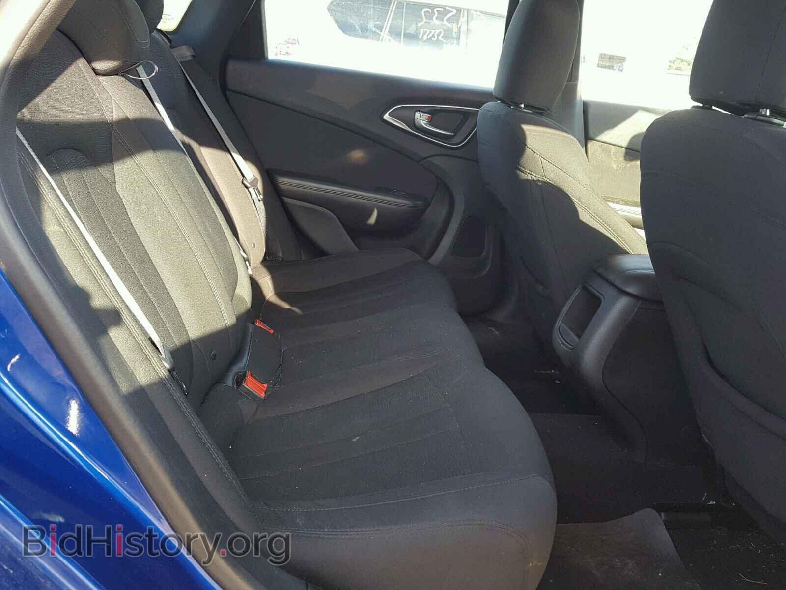 2015 CHRYSLER 200 - VIN: 1C3CCCAB2FN618765 - Photo 6