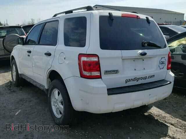 2009 FORD ESCAPE - VIN: 1FMCU03769KB17475 - Фото 3