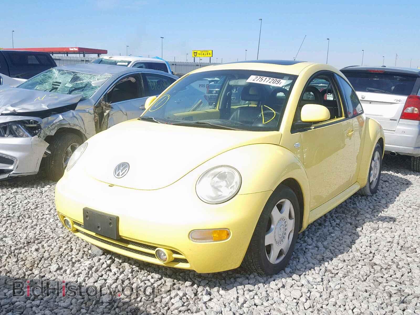 2000 VOLKSWAGEN BEETLE - VIN: 3VWDD21C1YM473082 - Фото 2