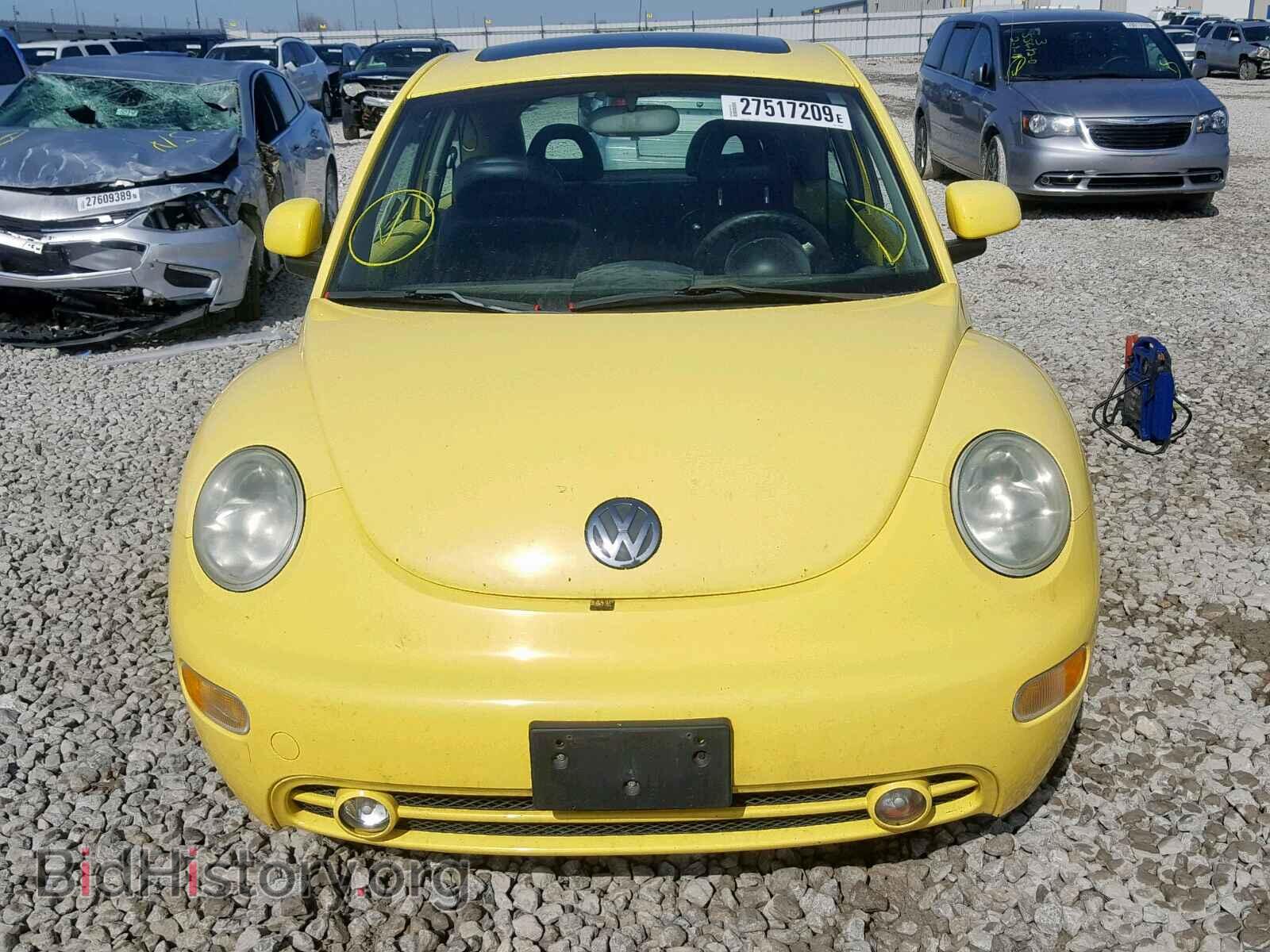 2000 VOLKSWAGEN BEETLE - VIN: 3VWDD21C1YM473082 - Фото 9