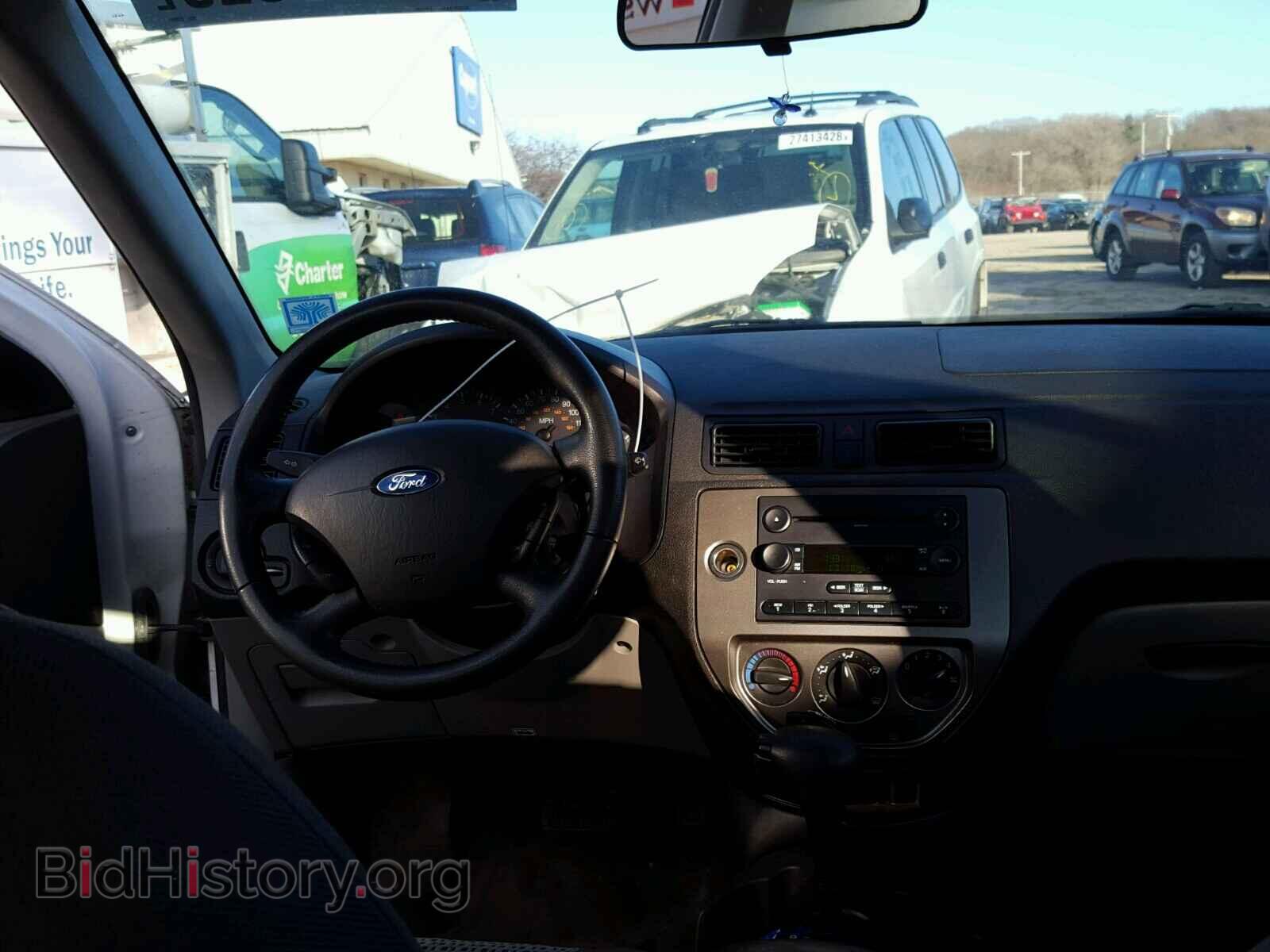 2007 FORD FOCUS - VIN: 1FAHP34N97W236598 - Фото 9
