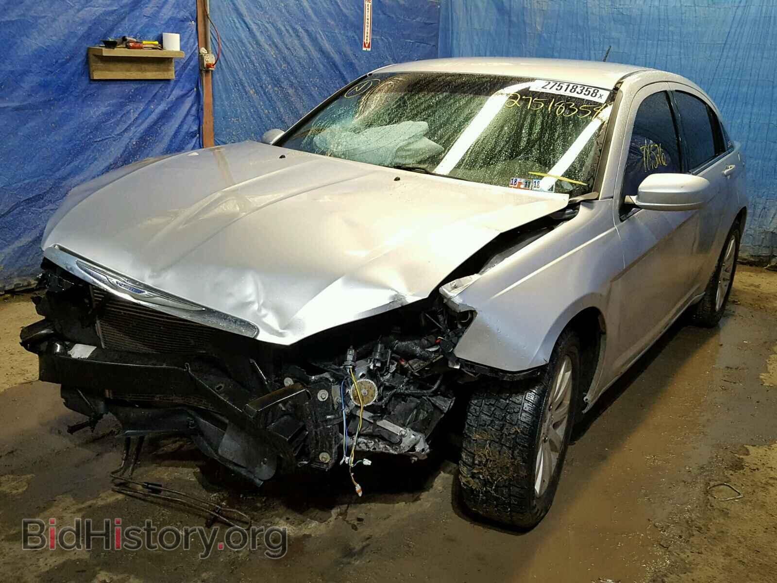 2012 CHRYSLER 200 - VIN: 1C3CCBBG4CN288725 - Фото 2
