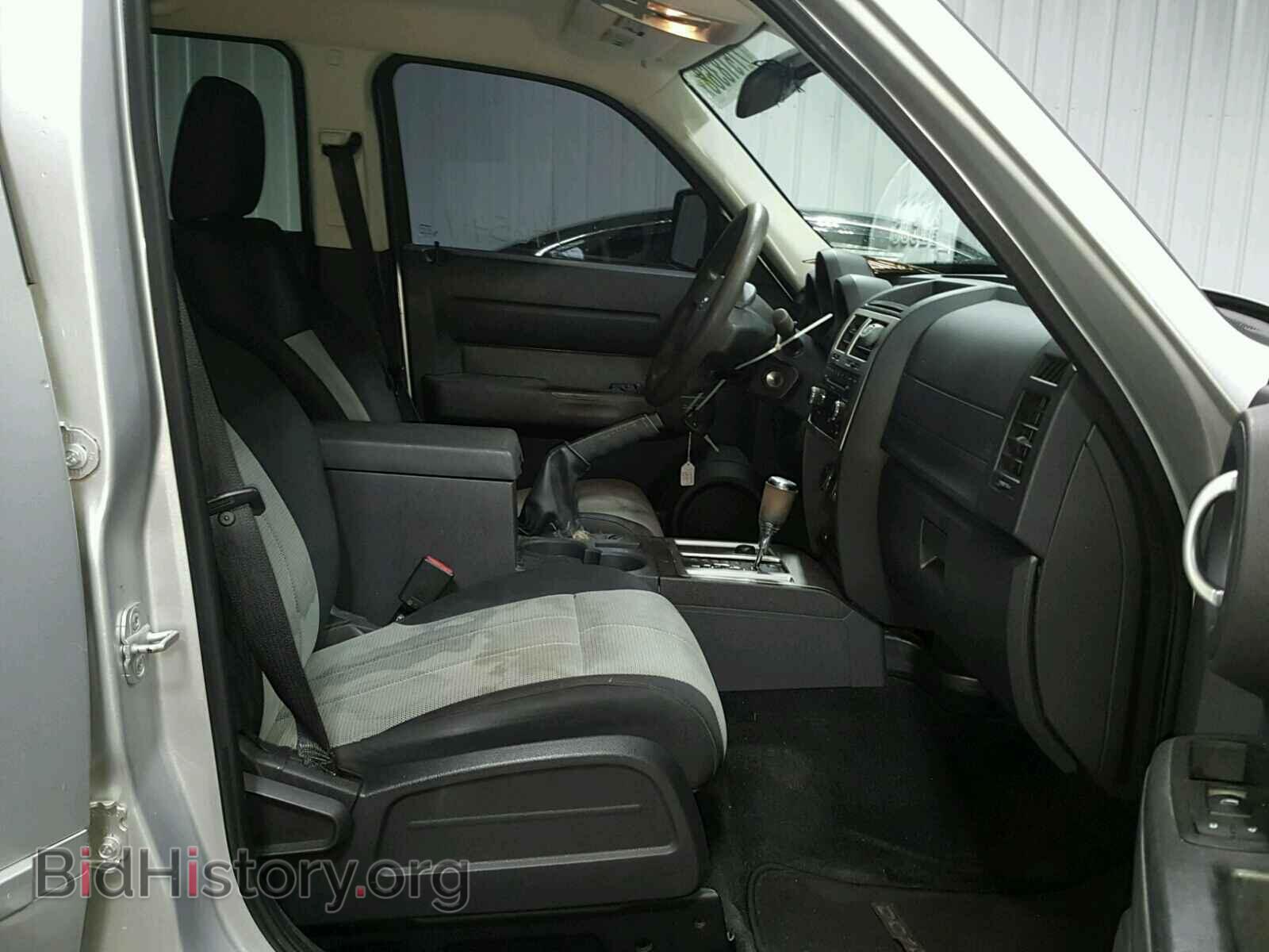 2008 DODGE NITRO - VIN: 1D8GU28K98W121012 - Photo 5