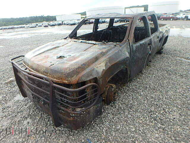 2013 CHEVROLET SILVERADO - VIN: 0K1558446080 - Фото 2