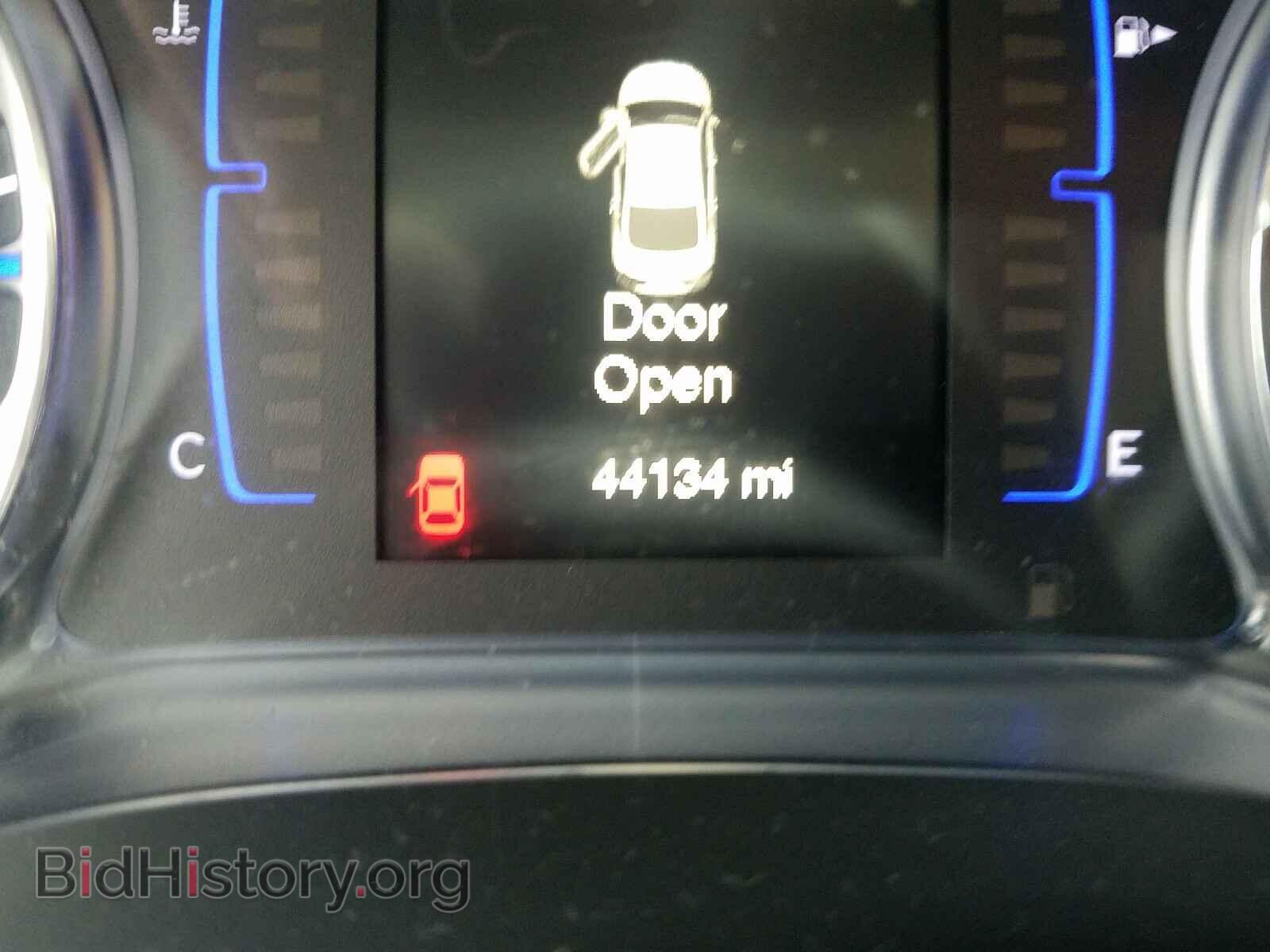 2016 CHRYSLER 200 - VIN: 1C3CCCAB3GN166455 - Фото 8