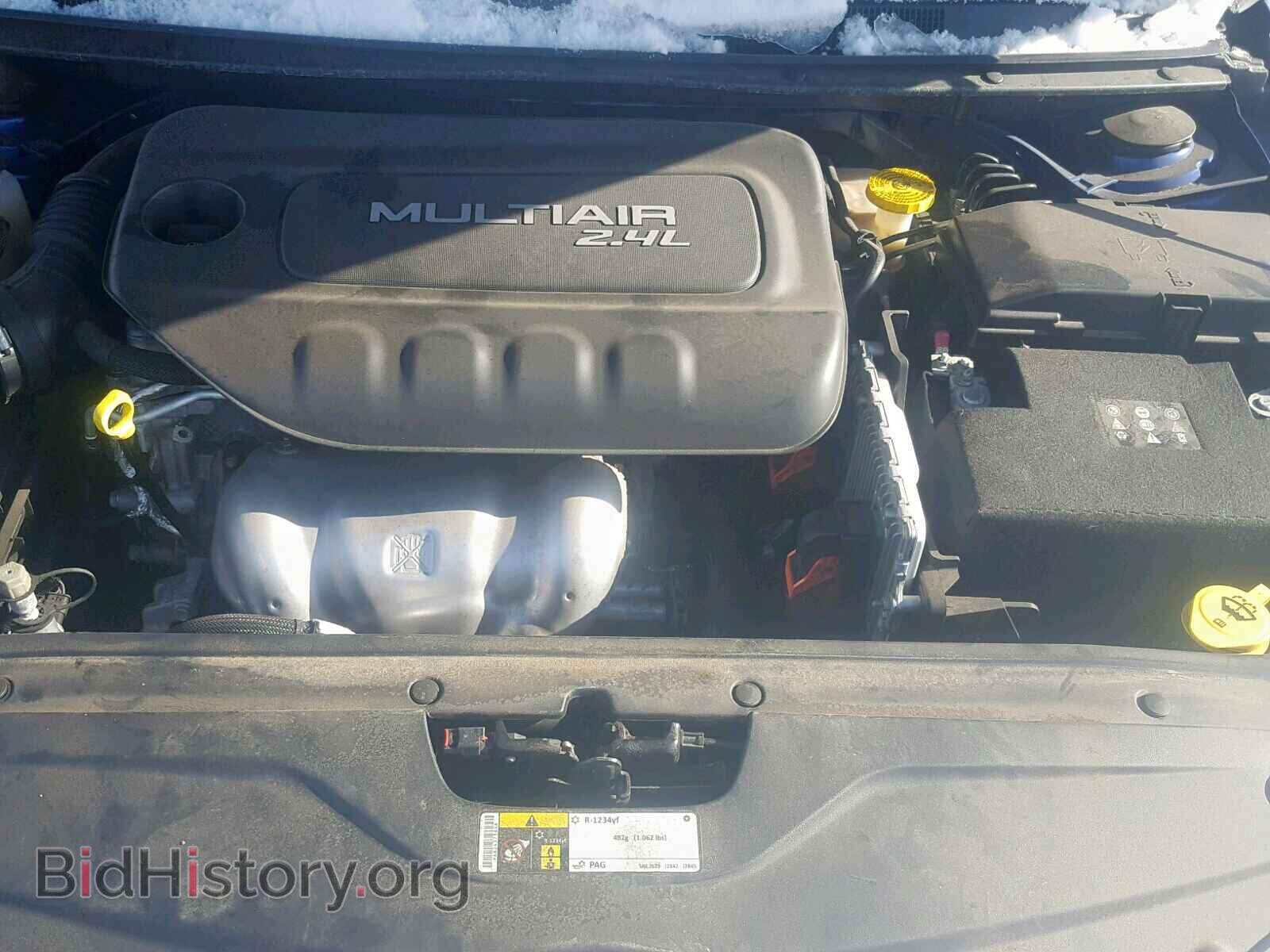 2016 CHRYSLER 200 - VIN: 1C3CCCBB2GN174707 - Фото 7