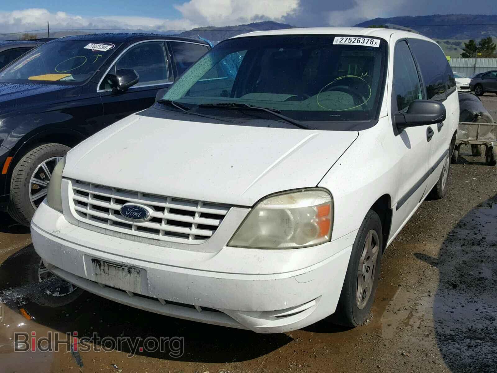 2004 FORD FREESTAR - VIN: 2FMZA51674BA69630 - Фото 2