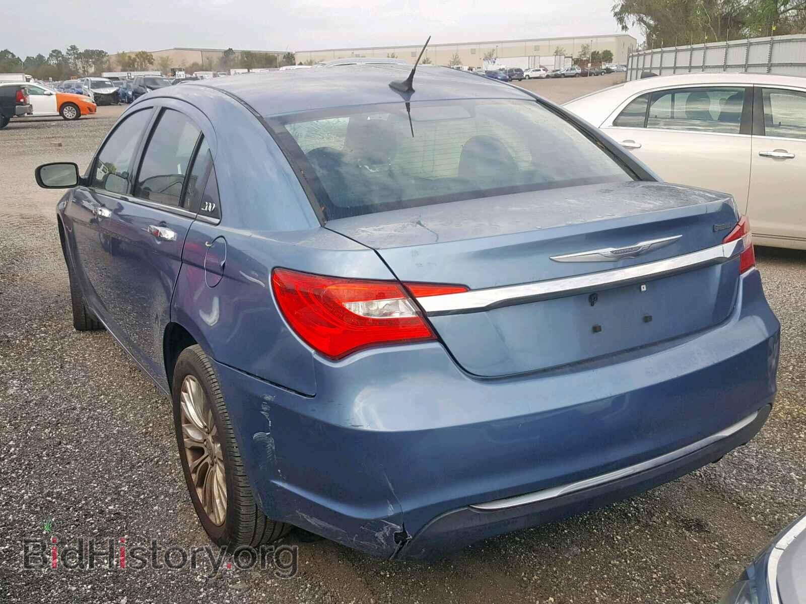 2011 CHRYSLER 200 - VIN: 1C3BC2FB5BN569733 - Photo 3