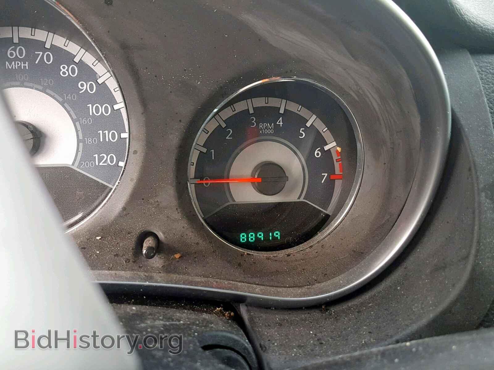2011 CHRYSLER 200 - VIN: 1C3BC2FB5BN569733 - Photo 8