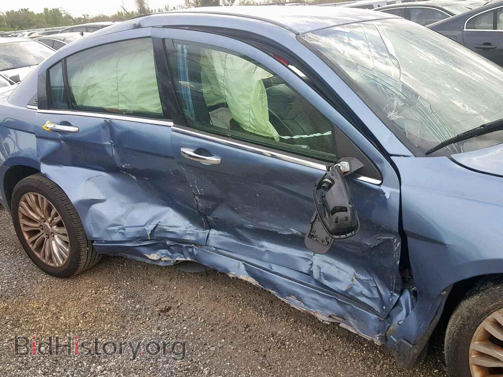 2011 CHRYSLER 200 - VIN: 1C3BC2FB5BN569733 - Photo 9