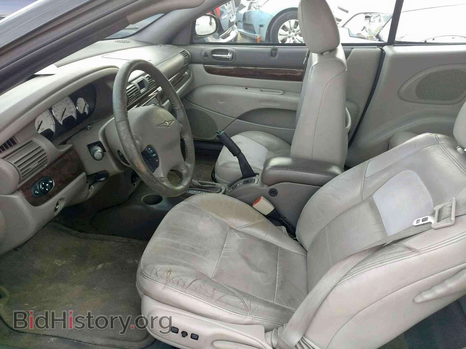 2004 CHRYSLER SEBRING - VIN: 1C3EL65RX4N189695 - Фото 5