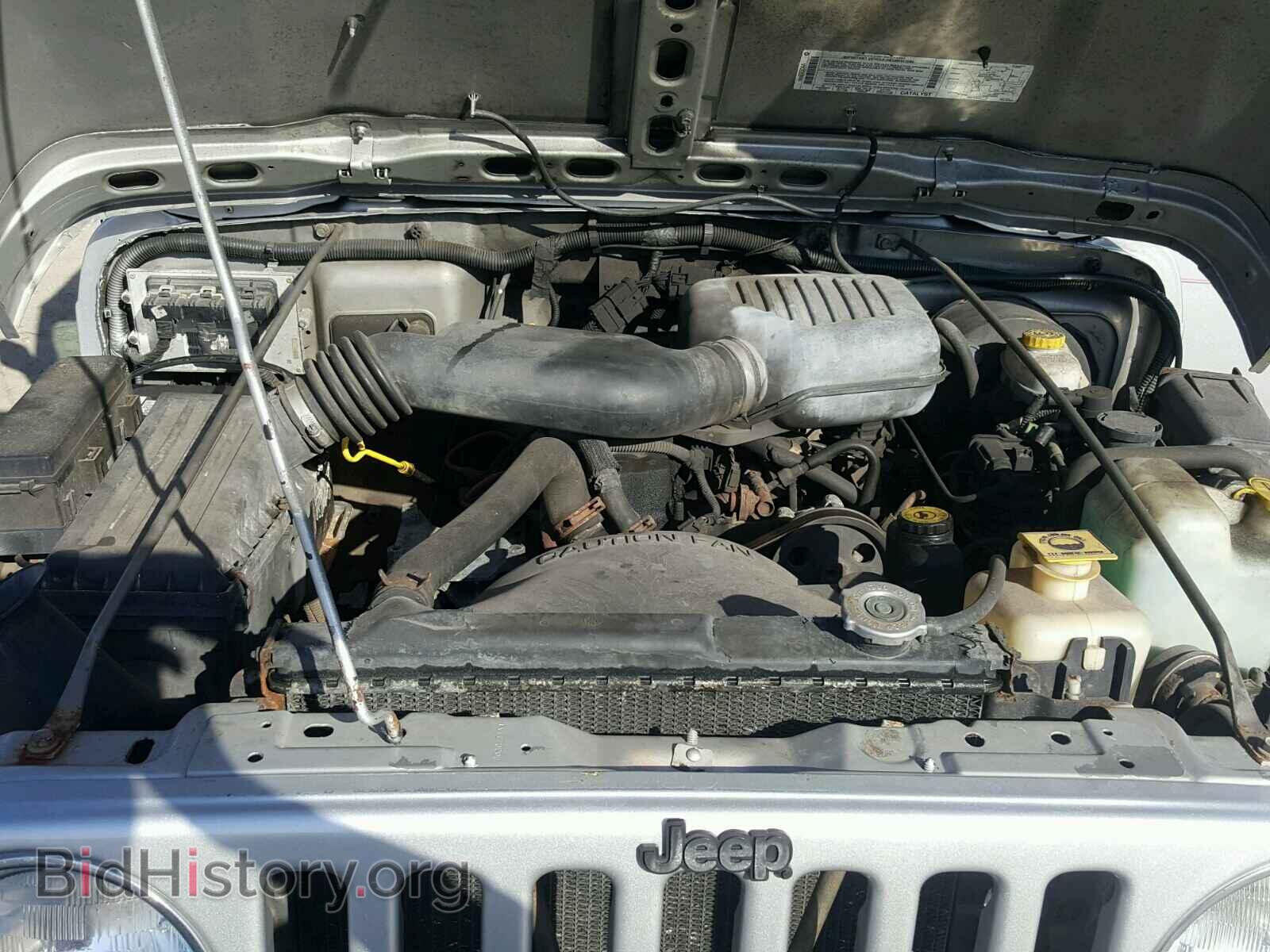2000 JEEP WRANGLER - VIN: 1J4FA29P4YP752543 - Фото 7