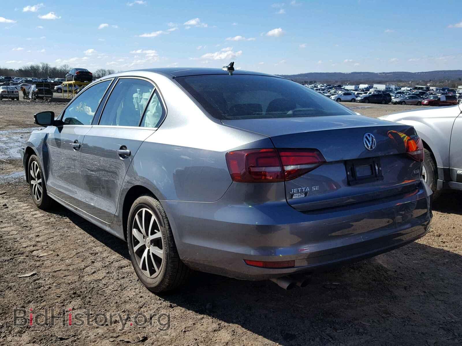 2017 VOLKSWAGEN JETTA - VIN: 3VWDB7AJ6HM391978 - Фото 3