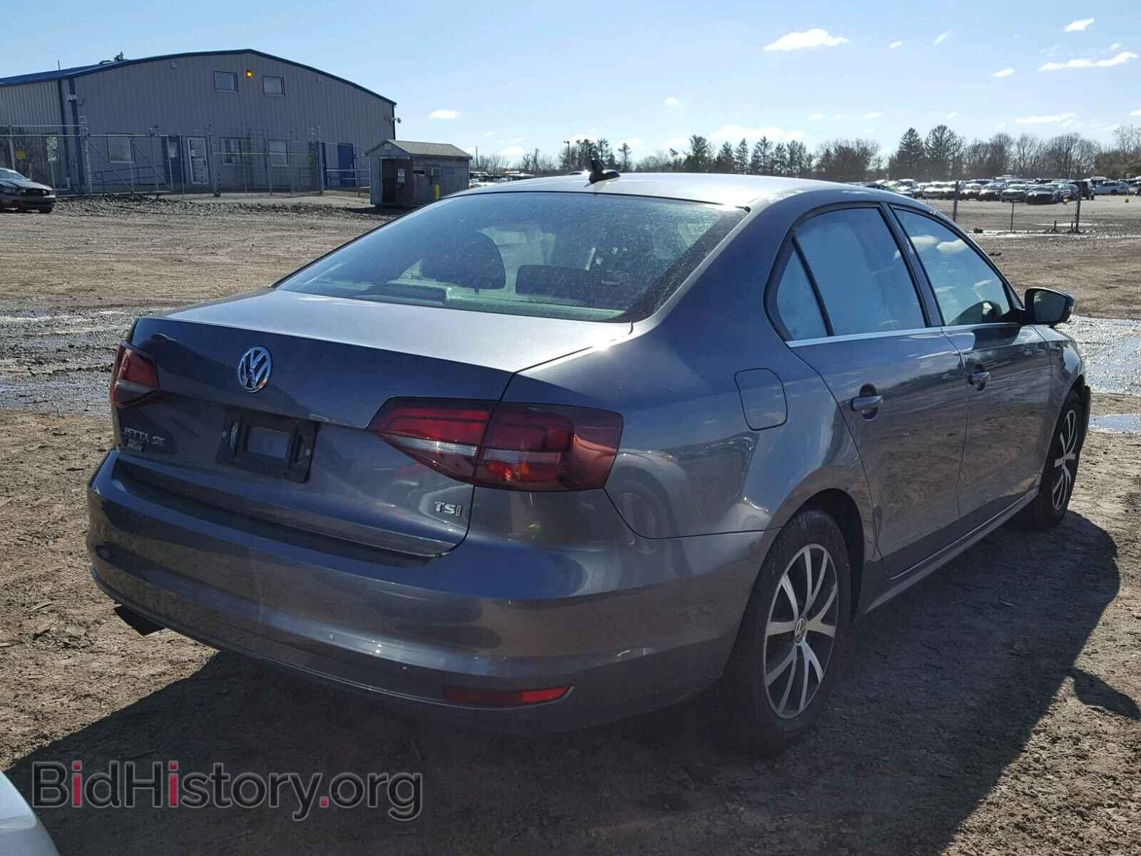 2017 VOLKSWAGEN JETTA - VIN: 3VWDB7AJ6HM391978 - Фото 4