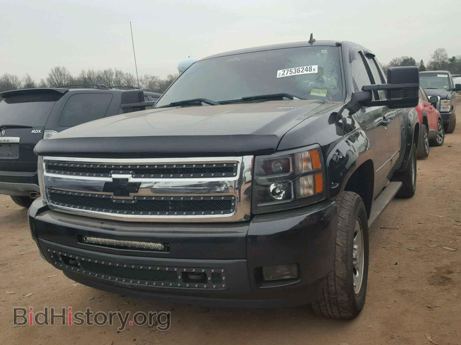 2011 CHEVROLET SILVERADO - VIN: 1GCRKREA0BZ400548 - Фото 2
