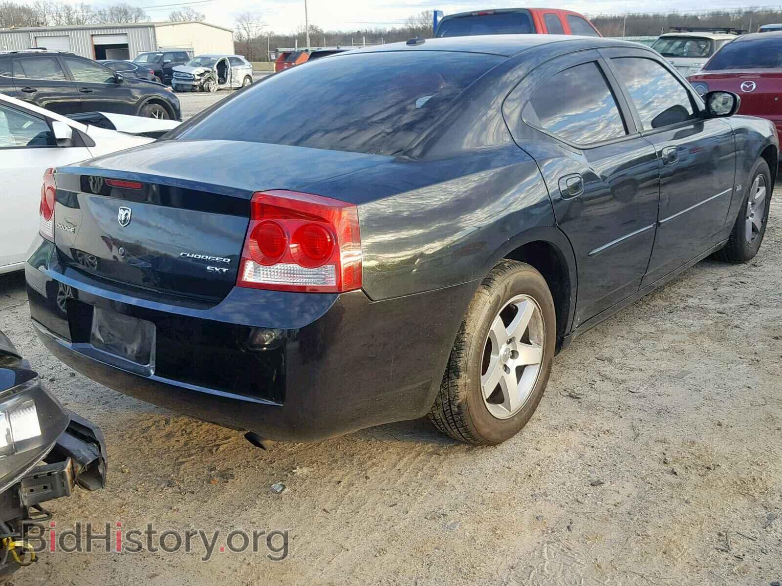 2010 DODGE CHARGER - VIN: 2B3CA3CV5AH264364 - Фото 4