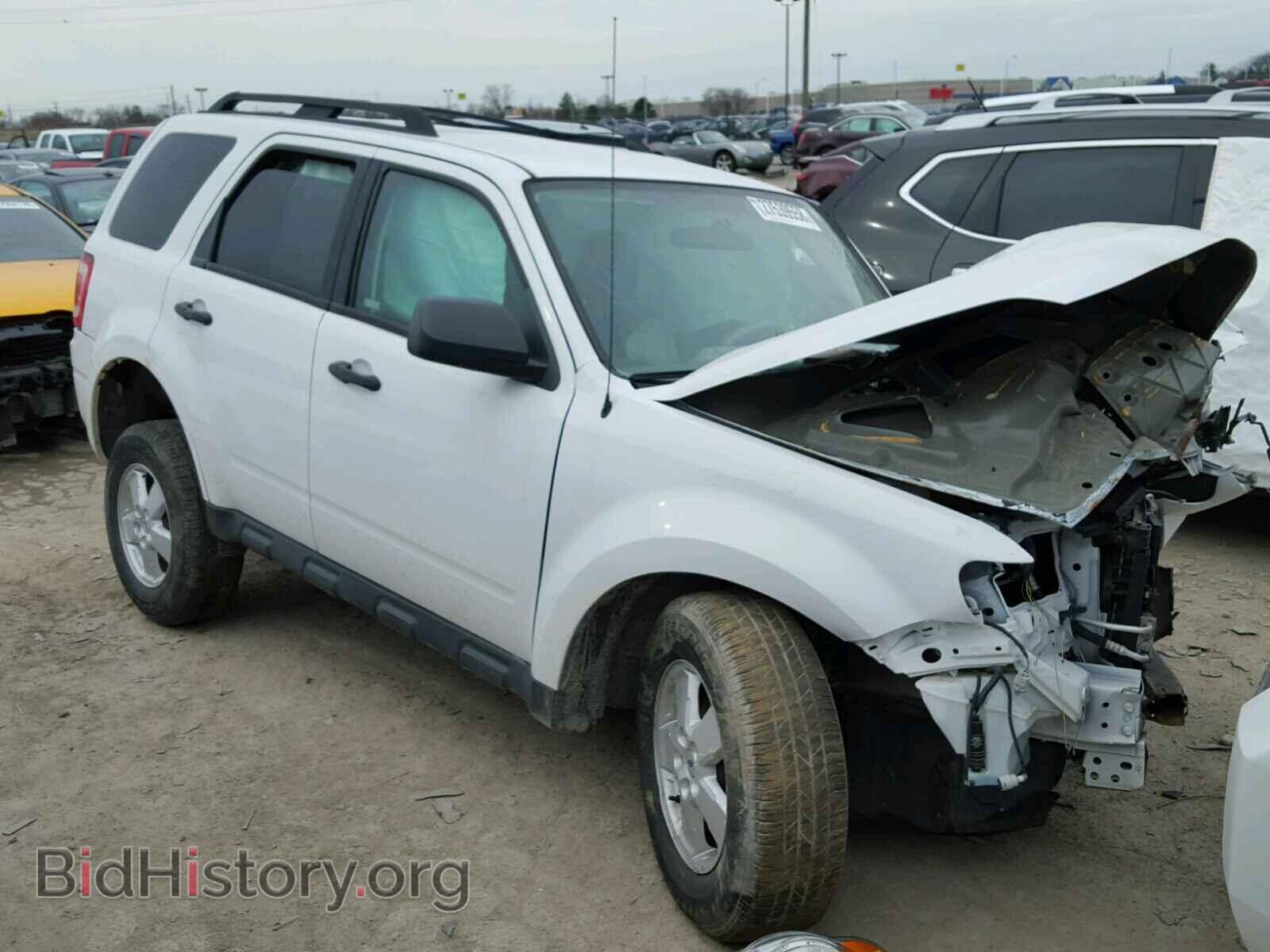 Фотография 1FMCU0C76CKC20256 - FORD ESCAPE 2012