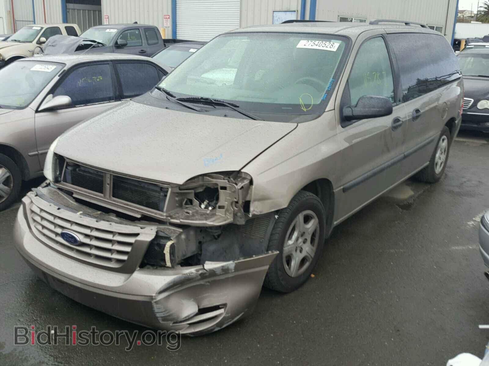 2005 FORD FREESTAR - VIN: 2FMZA51635BA64068 - Фото 2