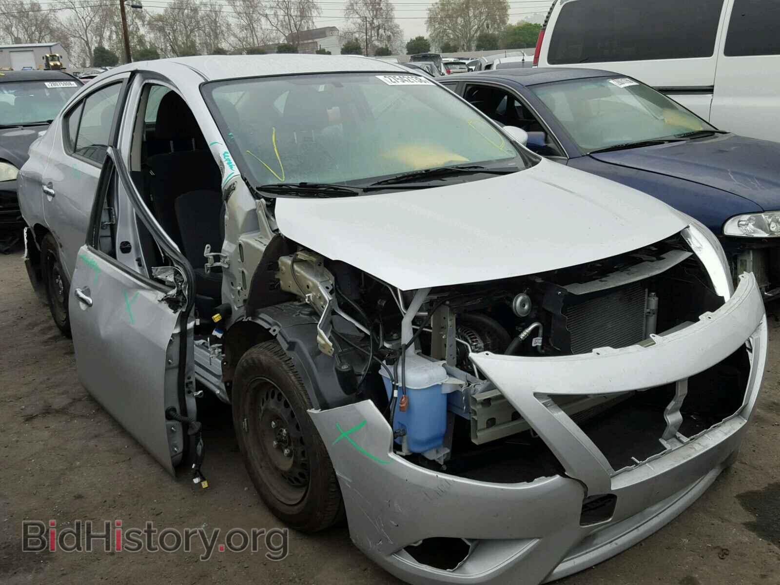 Photo 3N1CN7AP7HL886001 - NISSAN VERSA 2017