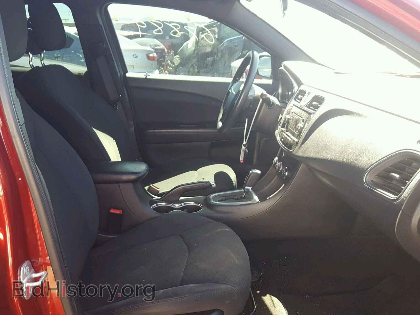 2014 CHRYSLER 200 - VIN: 1C3CCBAB9EN213348 - Фото 5