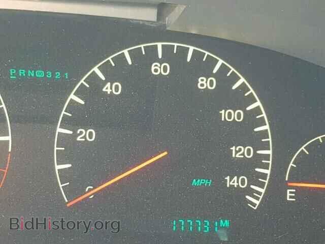 2000 CADILLAC DEVILLE - VIN: 1G6KF5491YU329293 - Photo 8