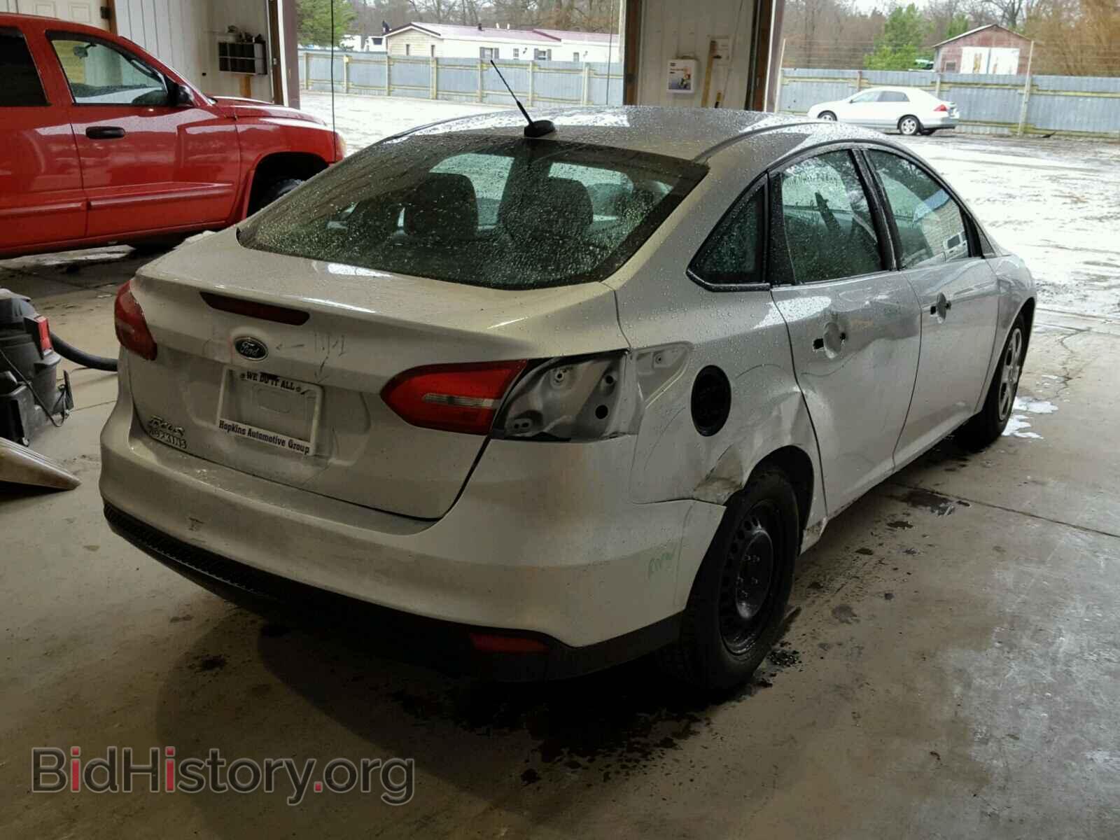 2016 FORD FOCUS - VIN: 1FADP3E22GL371491 - Photo 4
