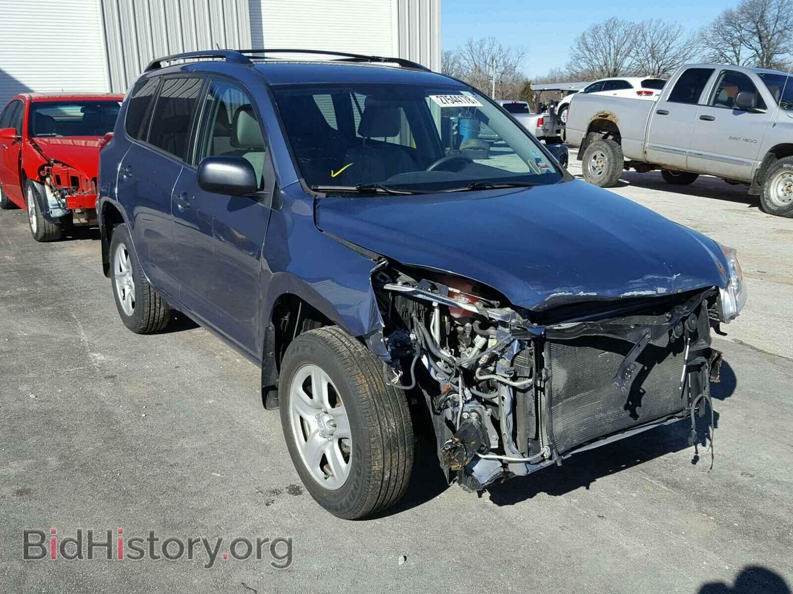 Фотография 2T3BF4DV8BW157228 - TOYOTA RAV4 2011