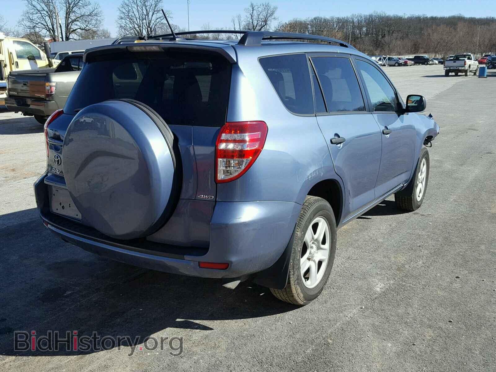 2011 TOYOTA RAV4 - VIN: 2T3BF4DV8BW157228 - Фото 4