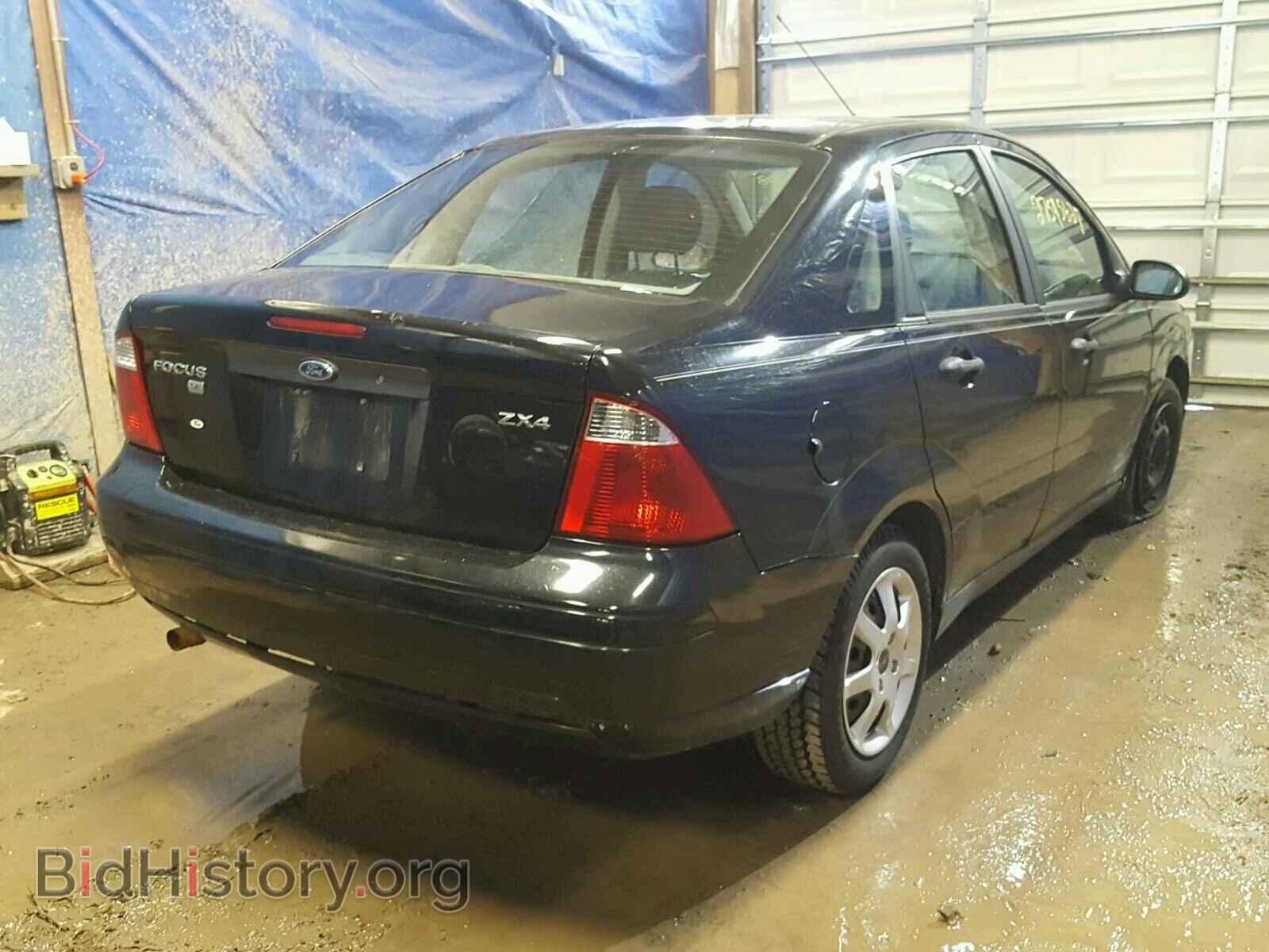 2005 FORD FOCUS - VIN: 1FAFP34N65W192533 - Фото 4