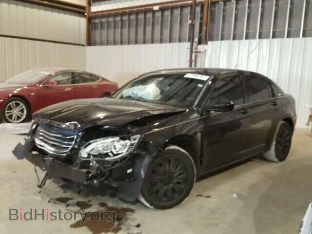 2012 CHRYSLER 200 - VIN: 1C3CCBAB3CN320795 - Фото 2